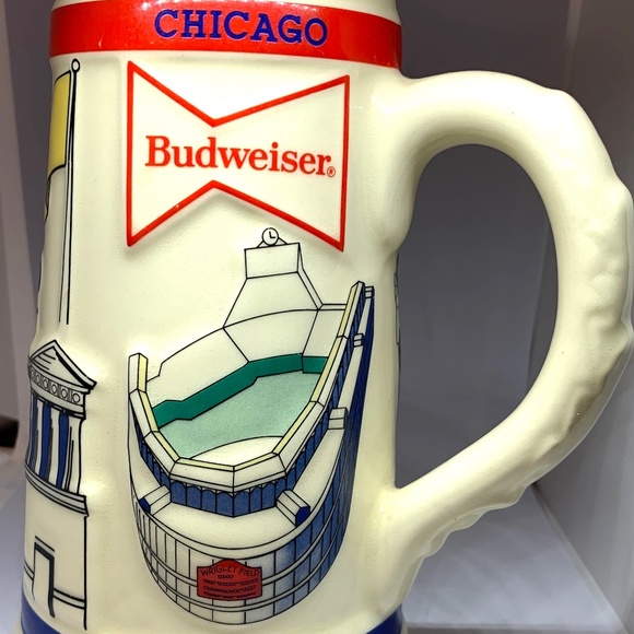 BUDWEISER 1982 VINTAGE CHICAGO BEER STEIN Excellent Condition - Picture 4 of 8